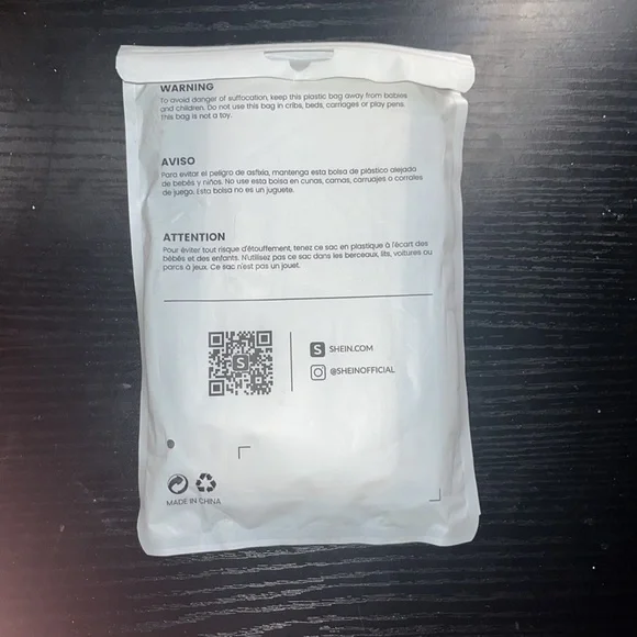 Blue marble iPhone XR case - Picture 4 of 5